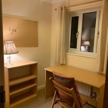 Luxury Spacious 2 Bedroom Riverside House 蒂诗上的索纳比